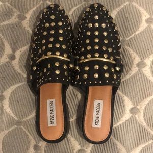 Steve Madden Laaura Black Leather Studded Slide on